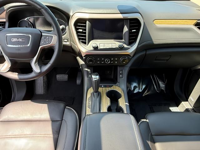 2017 GMC Acadia Vehicle Photo in MIDDLETON, WI 53562-1492