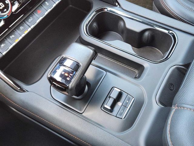 2022 GMC Sierra 1500 Vehicle Photo in DENTON, TX 76210-9321