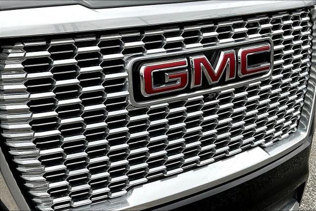 2023 GMC Yukon XL Vehicle Photo in San Antonio, TX 78230