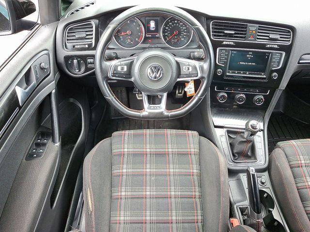 2017 Volkswagen Golf GTI Vehicle Photo in DANBURY, CT 06810-5034
