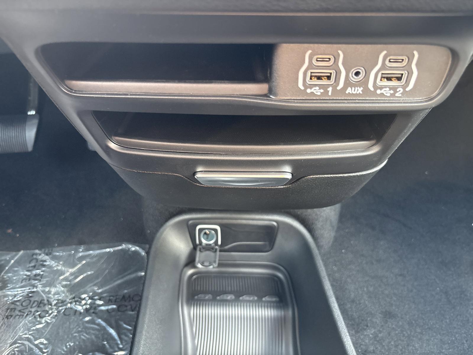 2025 Chrysler Voyager Vehicle Photo in Mechanicsburg, PA 17050-1707