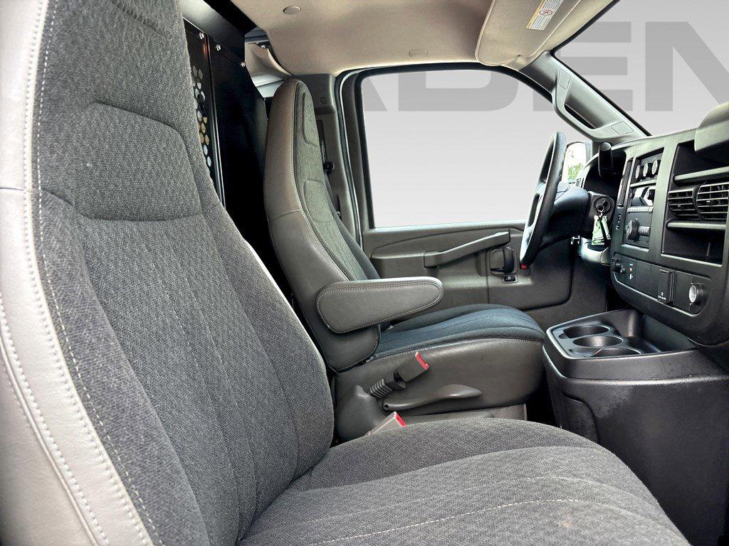 2023 Chevrolet Express Cargo Van Vehicle Photo in SAVANNAH, GA 31406-4513