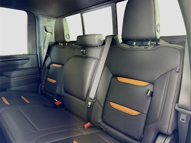 2025 GMC Sierra 3500 HD Vehicle Photo in PUYALLUP, WA 98371-4149