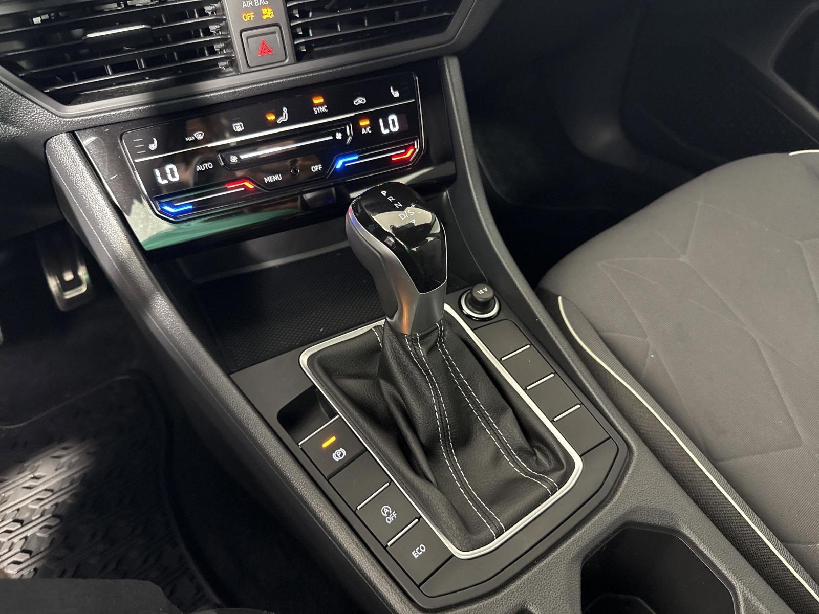 2025 Volkswagen Jetta Vehicle Photo in Georgetown, TX 78626