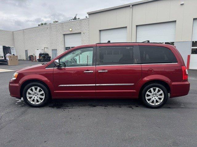 2012 Chrysler Town & Country Vehicle Photo in Mechanicsburg, PA 17050-1707