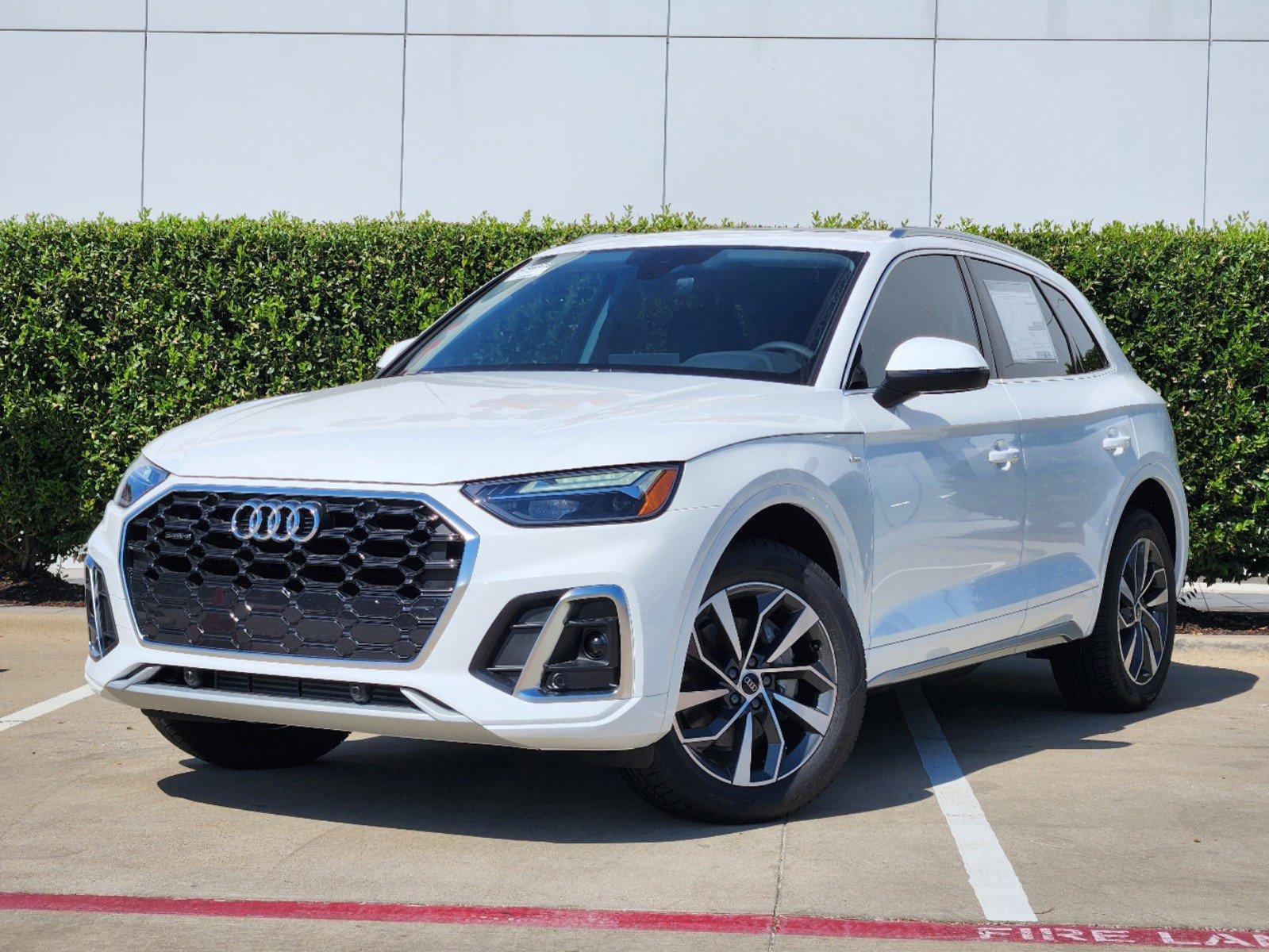 2024 Audi Q5 Vehicle Photo in MCKINNEY, TX 75070