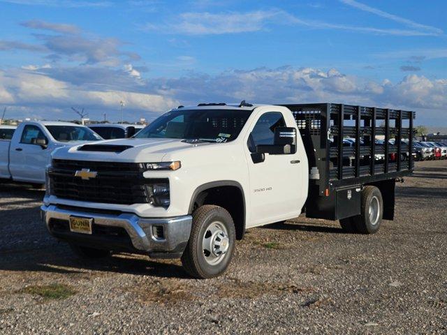 2024 Chevrolet Silverado 3500 HD CC Vehicle Photo in SELMA, TX 78154-1460