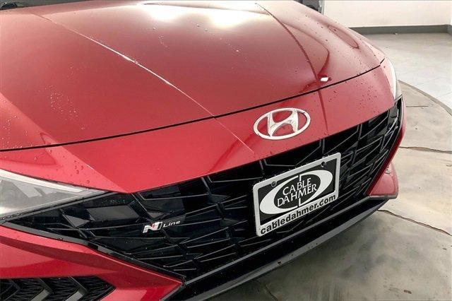 2022 Hyundai Elantra Vehicle Photo in TOPEKA, KS 66609-0000