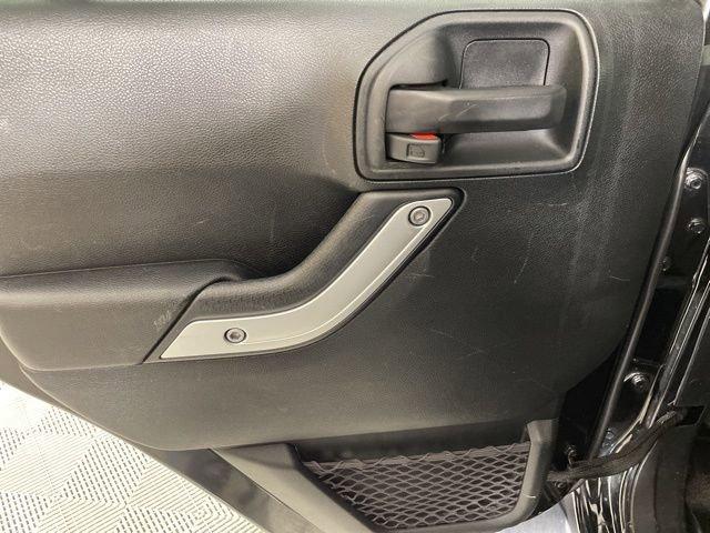 2018 Jeep Wrangler JK Unlimited Vehicle Photo in PHOENIX, AZ 85014-3381