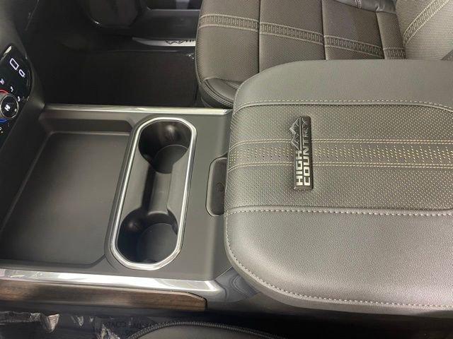 2025 Chevrolet Silverado 3500 HD Vehicle Photo in PHOENIX, AZ 85014-3381