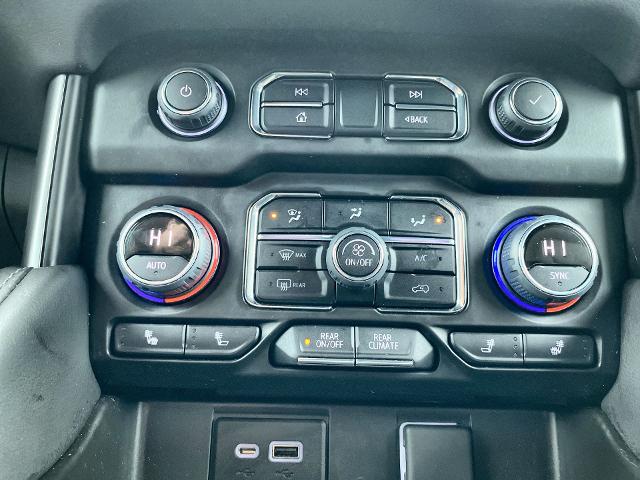 2022 Chevrolet Tahoe Vehicle Photo in BOSTON, NY 14025-9684