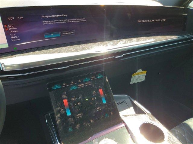 2025 Cadillac ESCALADE IQ Vehicle Photo in SUNRISE, FL 33323-3202