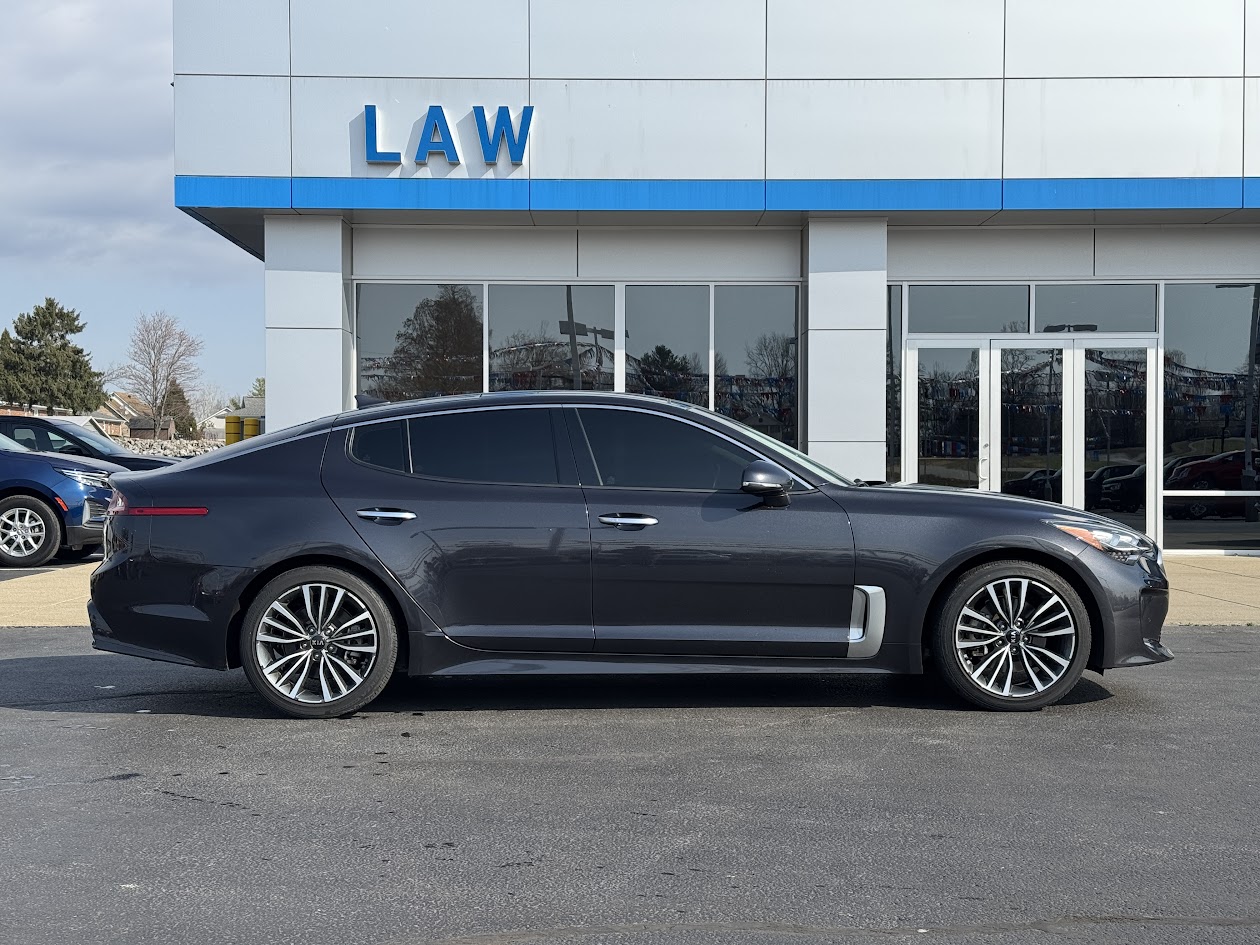 2019 Kia Stinger Vehicle Photo in BOONVILLE, IN 47601-9633