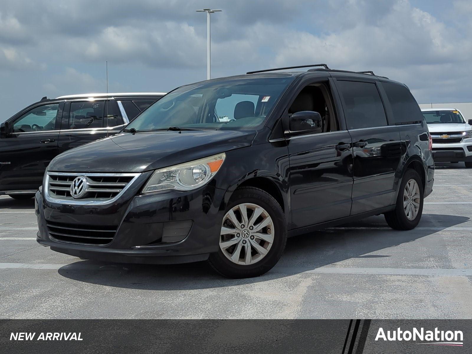 2012 Volkswagen Routan Vehicle Photo in Ft. Myers, FL 33907