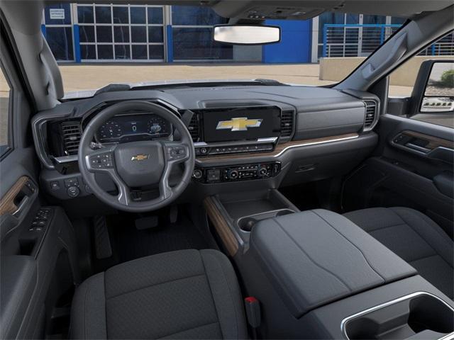 2025 Chevrolet Silverado 2500 HD Vehicle Photo in ENGLEWOOD, CO 80113-6708