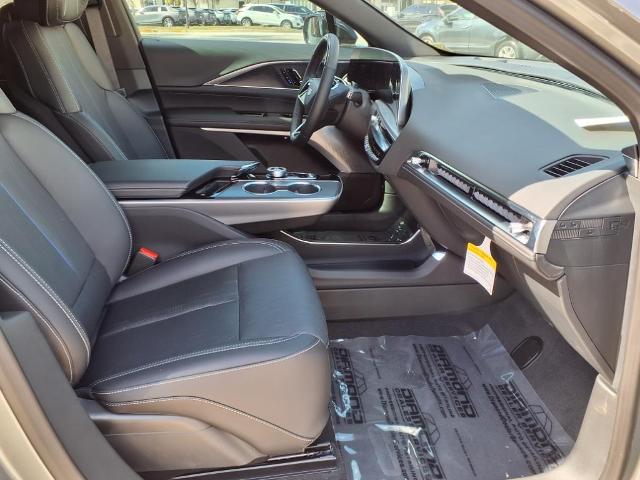2025 Cadillac LYRIQ Vehicle Photo in TAMPA, FL 33612-3404