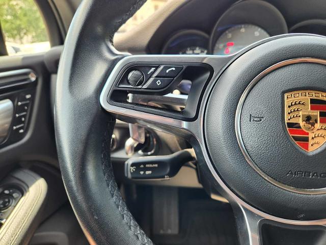 2020 Porsche Macan Vehicle Photo in HOUSTON, TX 77079