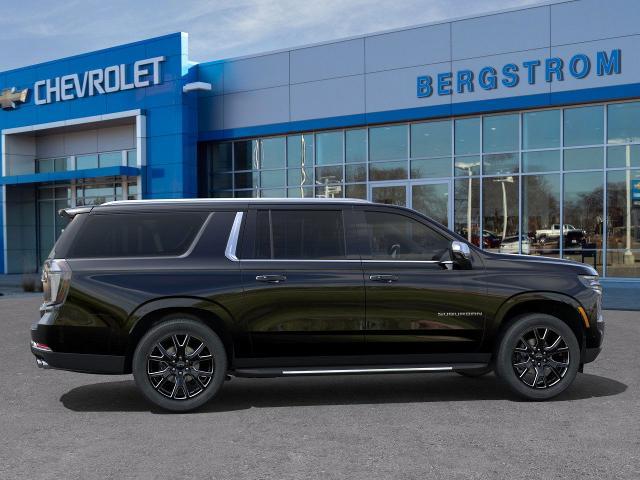 2025 Chevrolet Suburban Vehicle Photo in NEENAH, WI 54956-2243