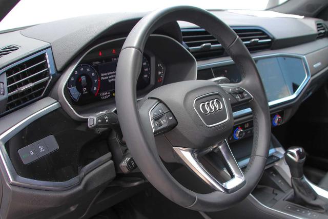 2024 Audi Q3 Vehicle Photo in SUGAR LAND, TX 77478