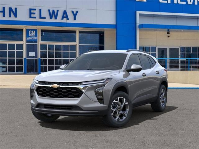 2025 Chevrolet Trax Vehicle Photo in ENGLEWOOD, CO 80113-6708