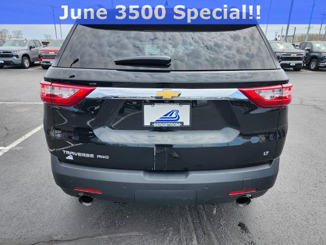 2021 Chevrolet Traverse Vehicle Photo in GREEN BAY, WI 54304-5303
