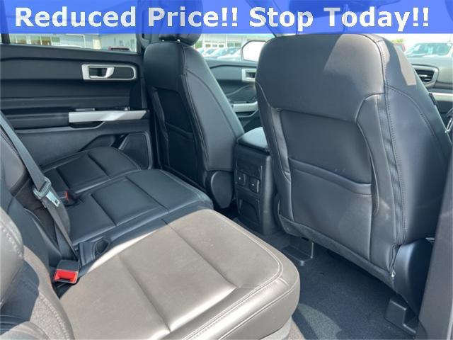 2023 Ford Explorer Vehicle Photo in GREEN BAY, WI 54304-5303
