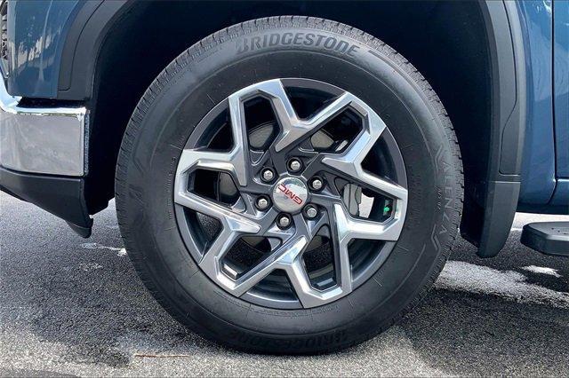 2024 GMC Sierra 1500 Vehicle Photo in INDEPENDENCE, MO 64055-1377