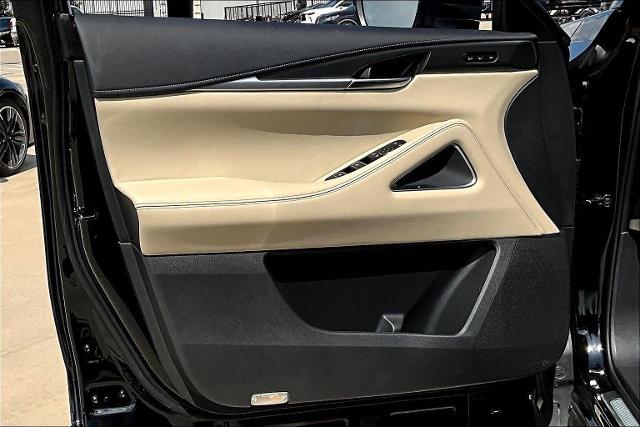 2025 INFINITI QX60 Vehicle Photo in Grapevine, TX 76051