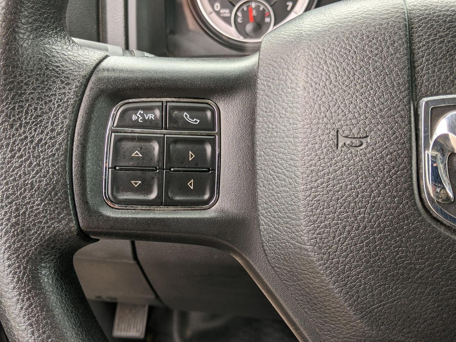 2021 Ram 1500 Classic Vehicle Photo in Seguin, TX 78155