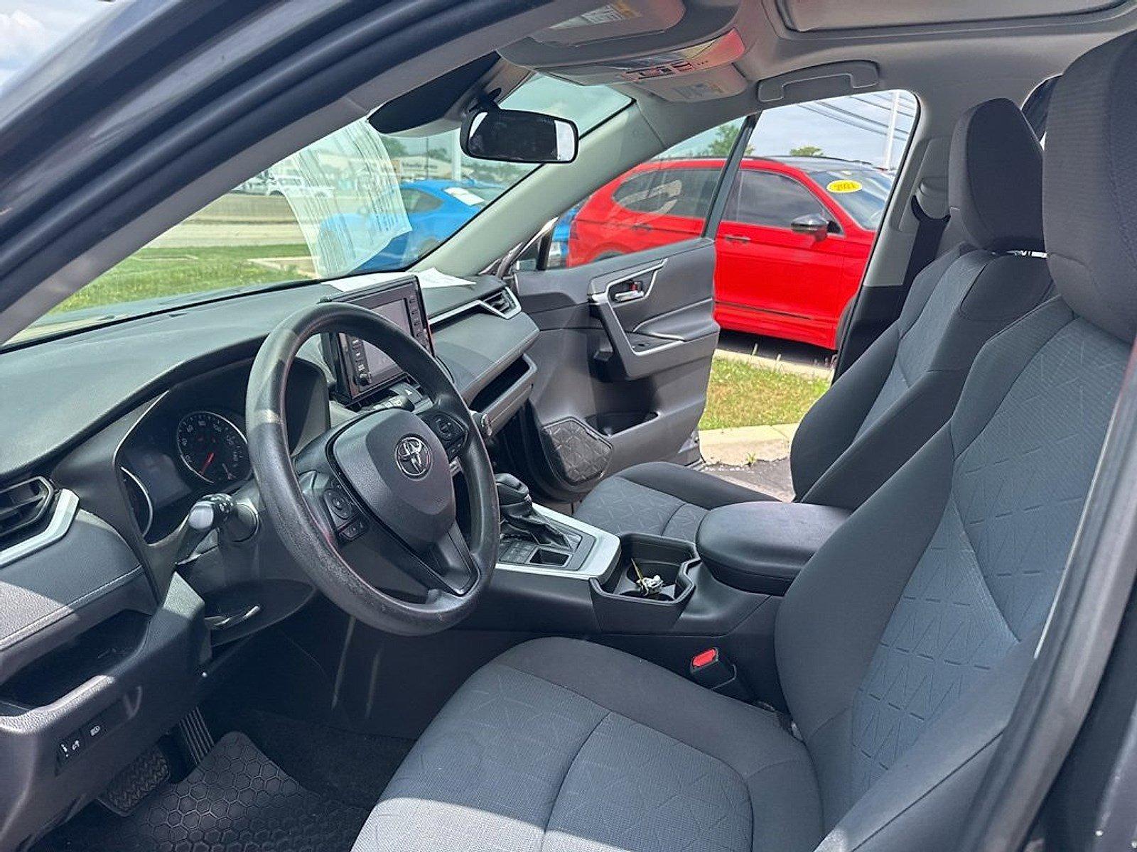 2019 Toyota RAV4 Vehicle Photo in Harrisburg, PA 17111