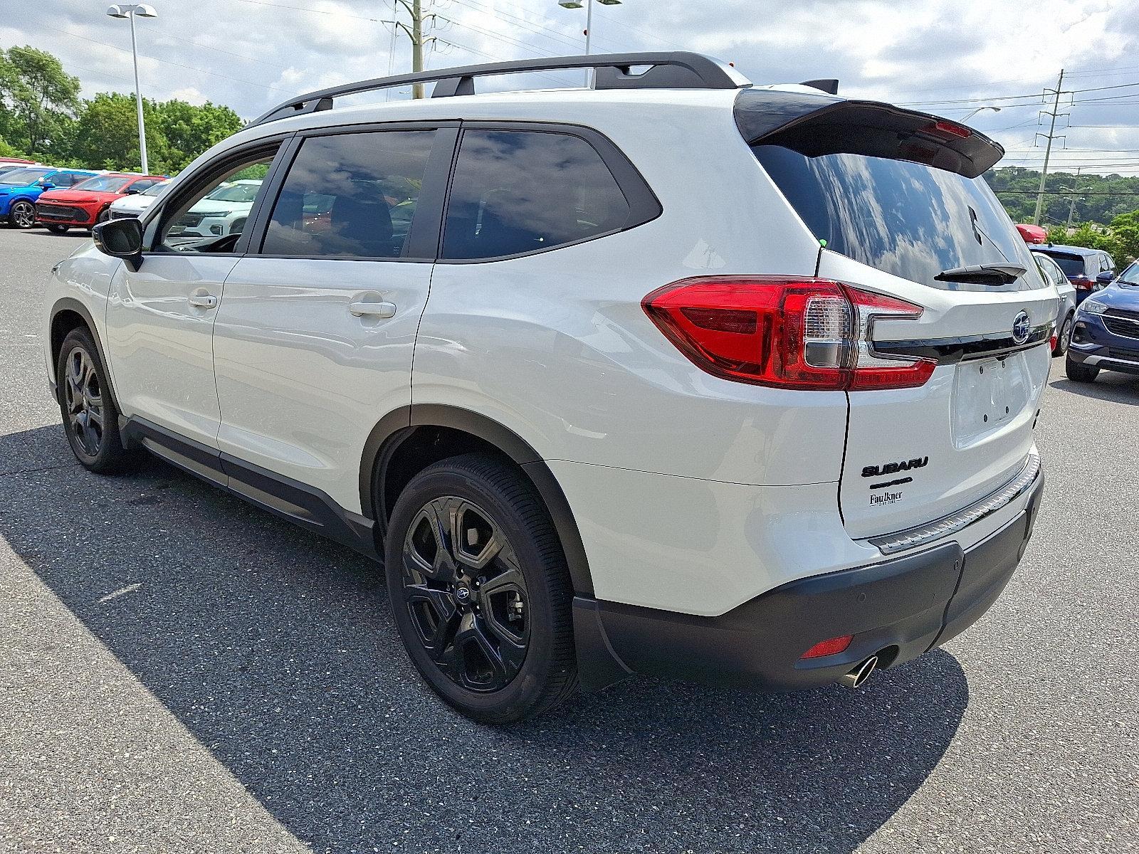 2024 Subaru Ascent Vehicle Photo in BETHLEHEM, PA 18017-9401