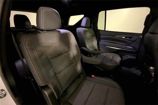 2025 Chevrolet Traverse Vehicle Photo in KANSAS CITY, MO 64114-4502