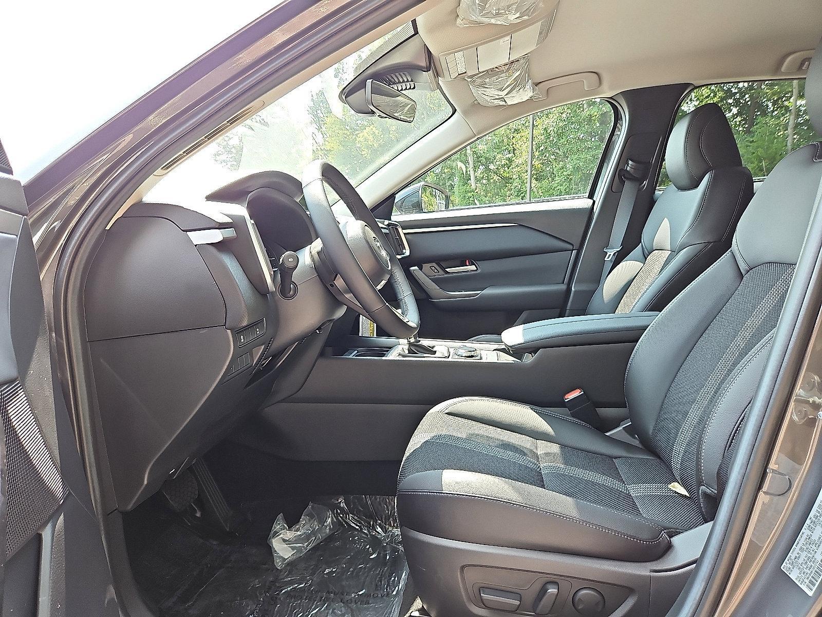 2025 Mazda CX-50 Vehicle Photo in Trevose, PA 19053