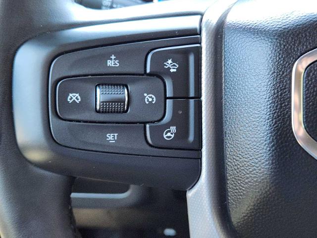 2024 GMC Yukon XL Vehicle Photo in DENTON, TX 76210-9321
