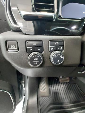 2023 Chevrolet Silverado 1500 Vehicle Photo in OSHKOSH, WI 54904-7811