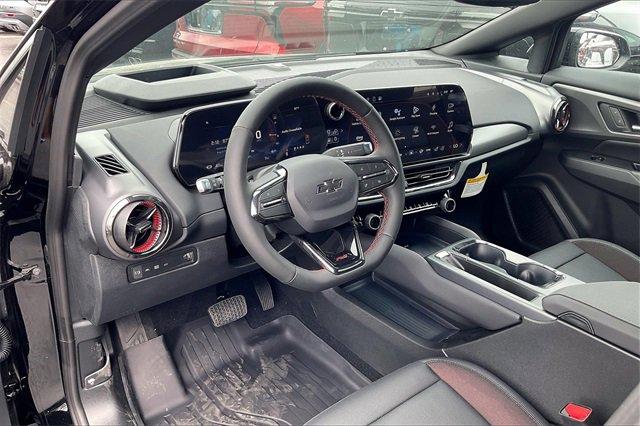 2025 Chevrolet Equinox EV Vehicle Photo in INDEPENDENCE, MO 64055-1314