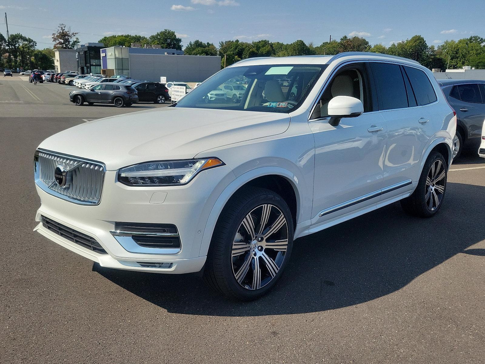 2025 Volvo XC90 Vehicle Photo in Trevose, PA 19053