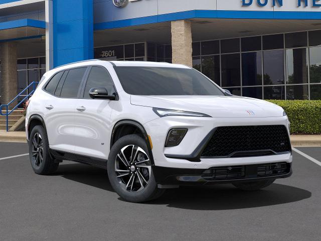 2025 Buick Enclave Vehicle Photo in GEORGETOWN, TX 78626-7508