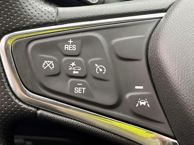2021 Chevrolet Equinox Vehicle Photo in Roslyn, NY 11576