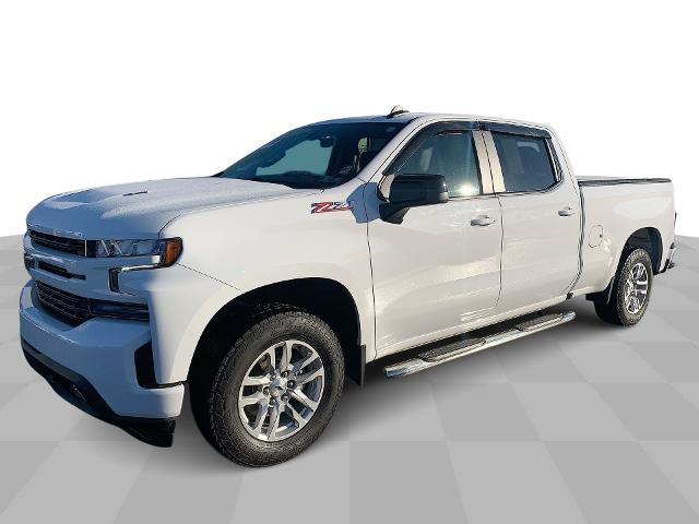 2021 Chevrolet Silverado 1500 Vehicle Photo in MOON TOWNSHIP, PA 15108-2571