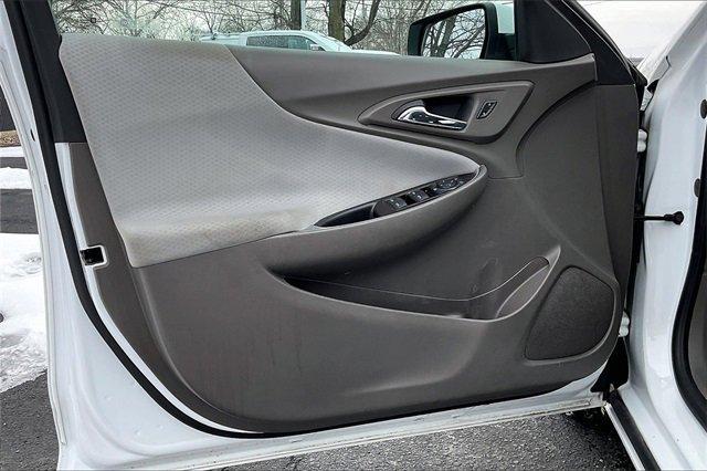 2018 Chevrolet Malibu Vehicle Photo in INDEPENDENCE, MO 64055-1314