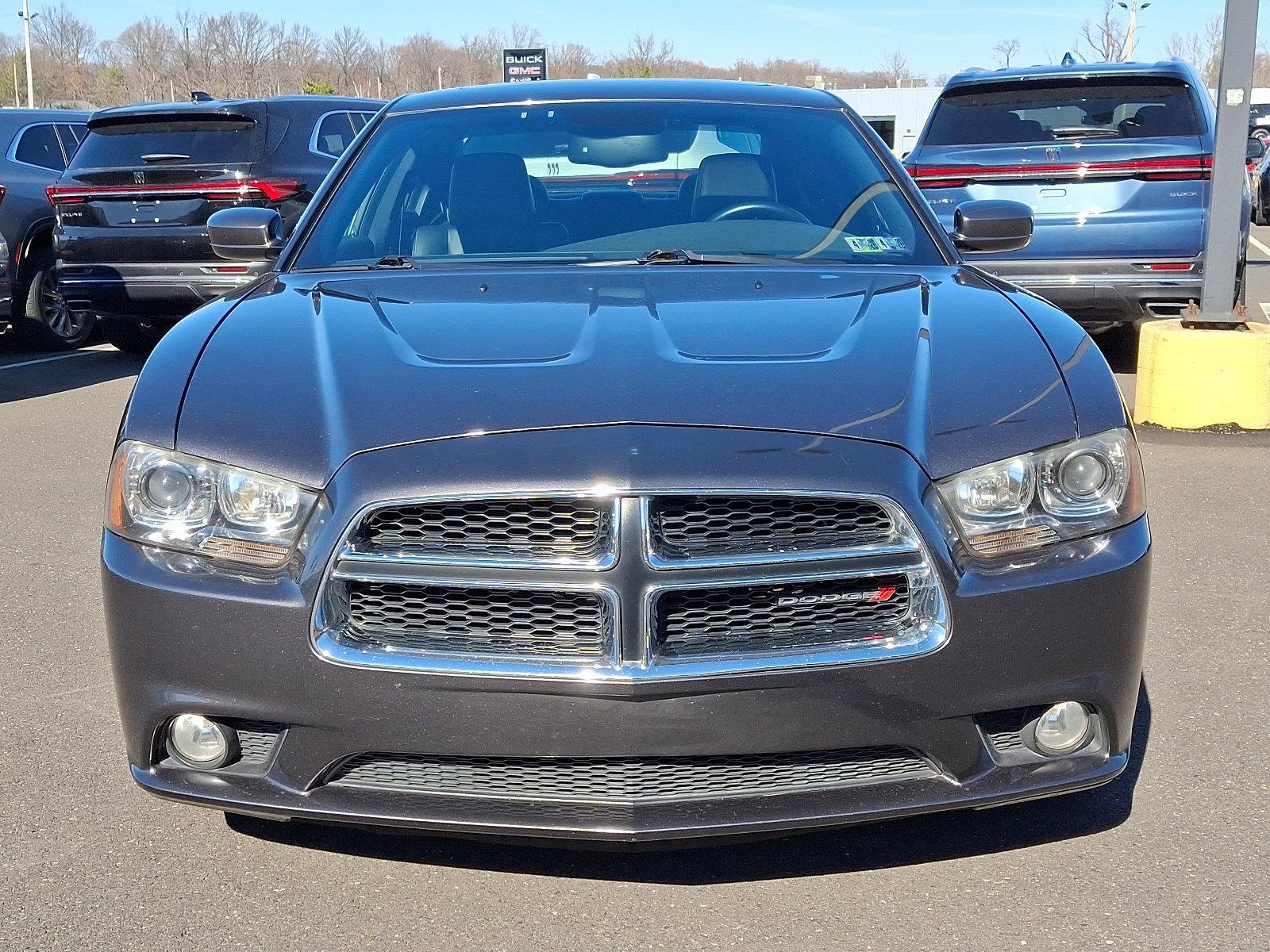 2013 Dodge Charger Vehicle Photo in Trevose, PA 19053