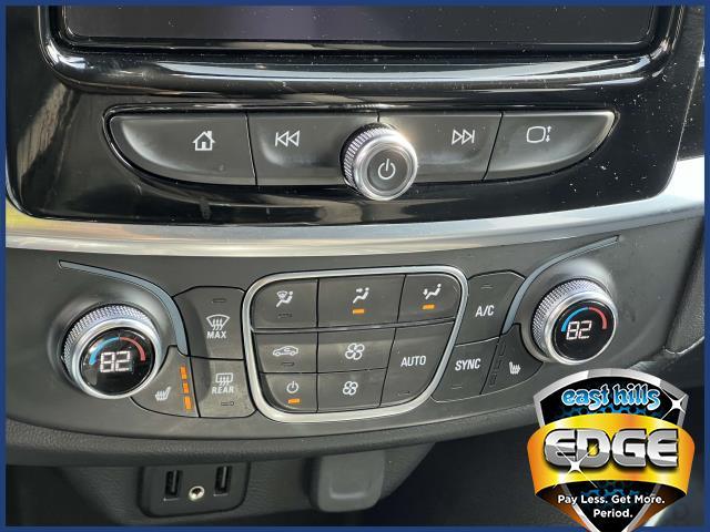 2022 Chevrolet Traverse Vehicle Photo in Roslyn, NY 11576