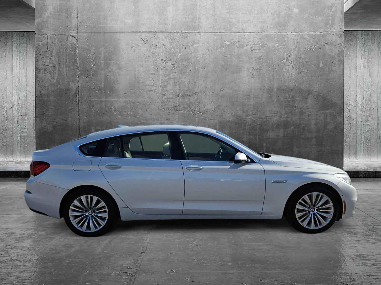 2016 BMW 550i xDrive Gran Turismo Vehicle Photo in Austin, TX 78728