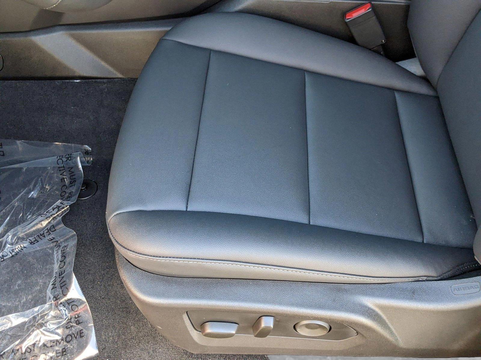 2024 Chevrolet Colorado Vehicle Photo in TIMONIUM, MD 21093-2300