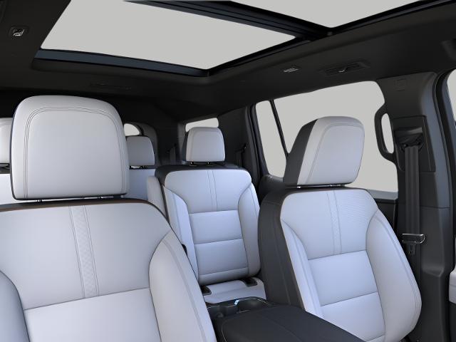 2025 Chevrolet Traverse Vehicle Photo in APPLETON, WI 54914-4656