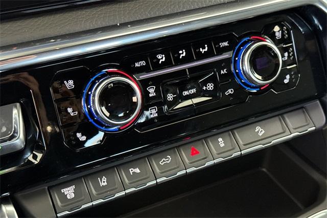 2025 GMC Sierra 2500 HD Vehicle Photo in ELK GROVE, CA 95757-8703