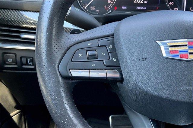 2022 Cadillac XT4 Vehicle Photo in KANSAS CITY, MO 64114-4545