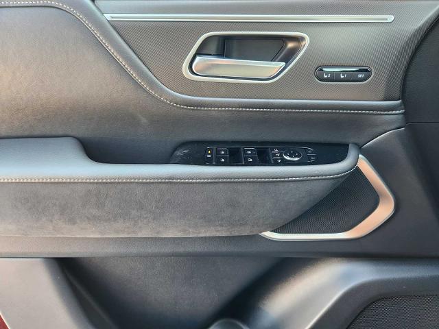 2025 INFINITI QX80 Vehicle Photo in Fort Worth, TX 76132