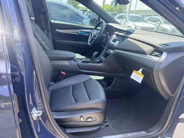 2025 Cadillac XT5 Vehicle Photo in DELRAY BEACH, FL 33483-3294
